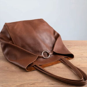 grand sac cabas femme avec sa pochette assortie