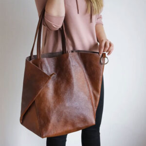 grand sac cabas femme avec sa pochette assortie