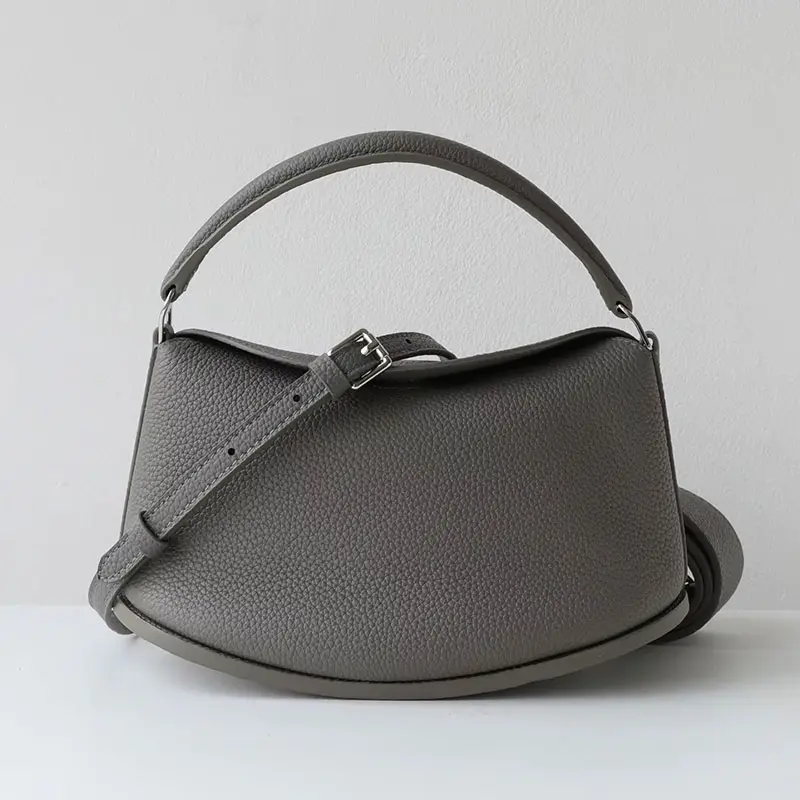 Sac A Main Cuir Demi Lune Modele Pauline Gris